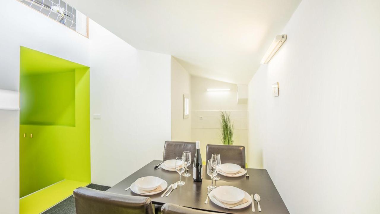 Penzion A Restaurace 14 Hostinné 외부 사진